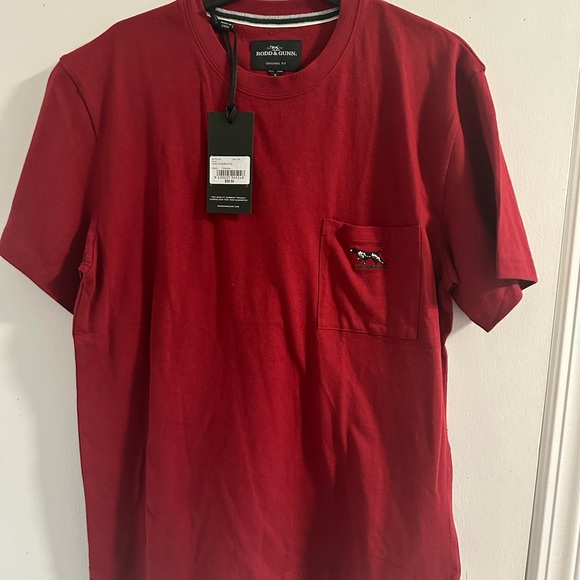 NWT Rodd & Gunn Hamilton Burn Tee in Crimson - S - Picture 2 of 4